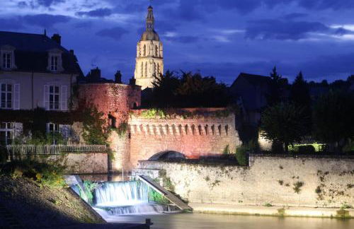 Le Kozy - T2 rénové au coeur de Vendôme avec parking - Foto 18