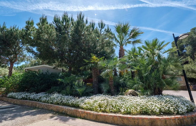 Beautiful Wooden Bungalow With Shared Pool - Foto 35