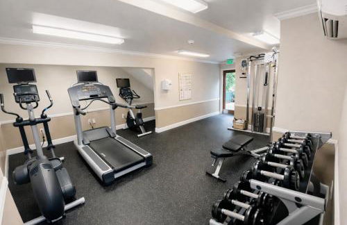 King Bed * Extensive Cleaning Protocol *Downtown - Foto 17