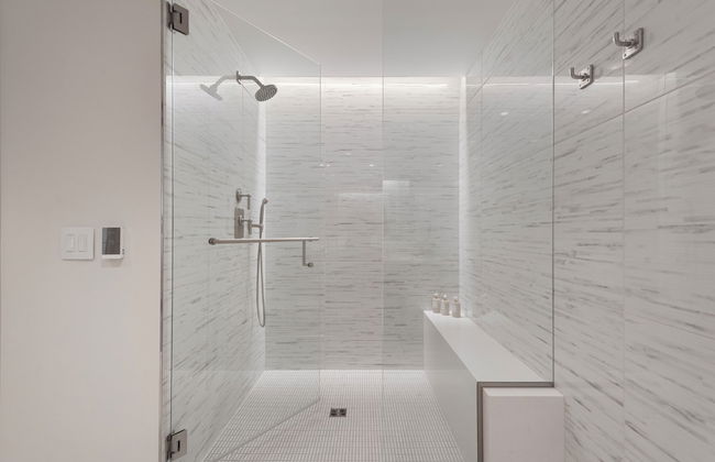 Snowmass Lux Getaway by Snowmass Vacations - Photo 7