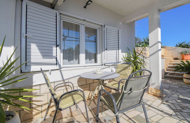 Zeljko - With Garden - SA2 - Foto 19