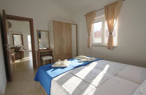 Apartmani Srdoč - Foto 31