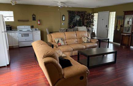 LARGE 2bed 1bath Near Beach & Downtown with KING BED - Foto 2
