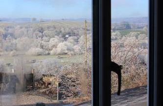 Redwood Lodge, Dee Valley Stays - cosy microlodge with detached private shower & WC - Photo 15