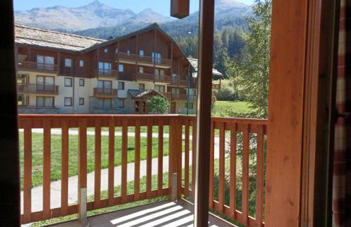 Résidence Les Alpages 4 étoiles - Appartement 4 personnes - Piscine, Hammam, Sauna, Jacuzzi - ValCenis 73480 - Foto 16