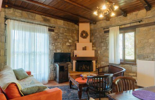 Τα Πέτρινα της Ελάτης - Petrina Elatis - Foto 18