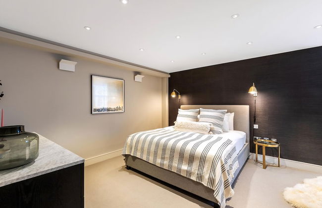 Pepys House: A Modern Touch of History - Foto 65