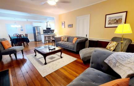 1860 House In the Heart of Downtown - Foto 20