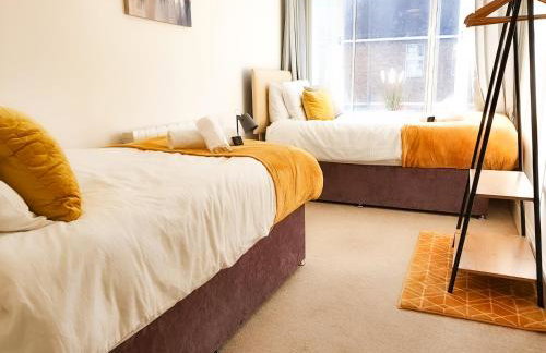 Cosy & Bright 2 Bedroom Apartment in Newbury Town Centre - SLEEPS 7 - Foto 24