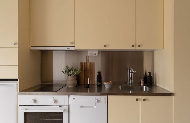 Waterfront Cabins - Photo 59