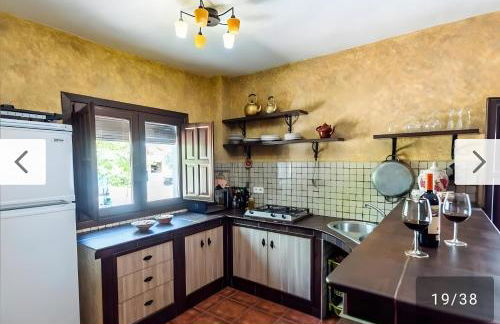 Cortijo Rica - Photo 5