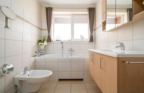 App Kapitänsdeck 415 am Müritzufer - Photo 30