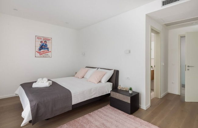 Holly - With Pool - H - Foto 8