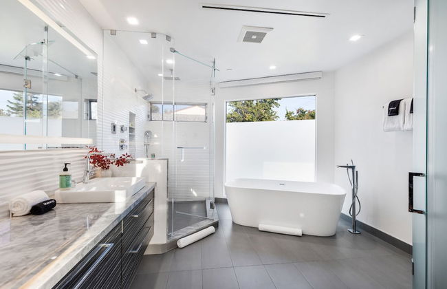 Lindenhurst - Photo 21