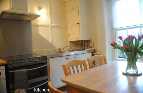 High Street Apartment - Foto 14