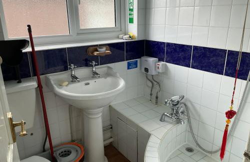 Shirls chalet in Sheppey, Leysdown - Photo 6