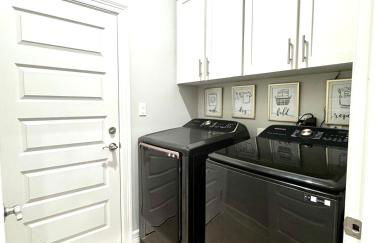 Home Away From Home - RGV - Foto 13