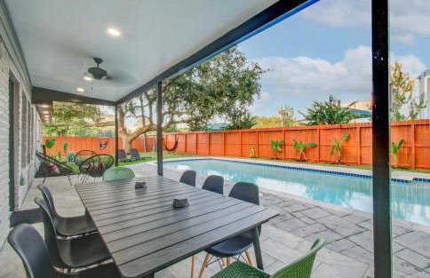 Friendswood Getaway - 5 Bedrooms + Pool + Patio - Foto 29