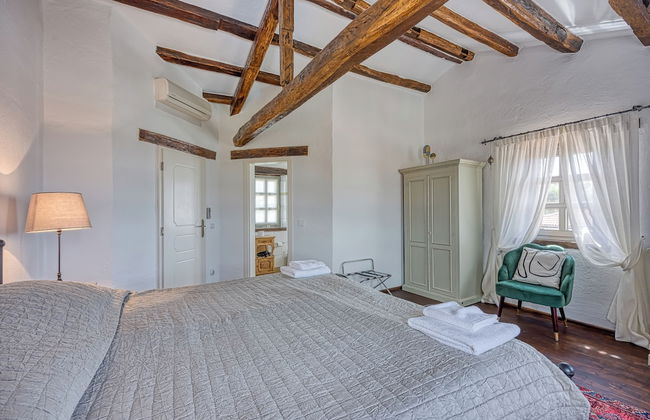 Villa Amyra With Pool - Foto 2