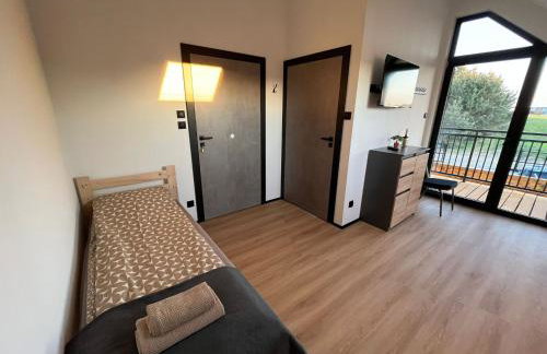 Domki na Kolonii, Trzy domki, nowe, sala bankietowa 82m2 - Foto 44