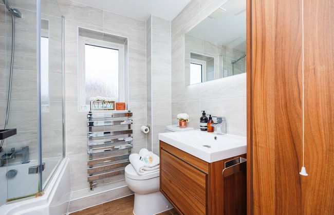 Stylish 3-bed Home in East London Free Parking - Foto 39