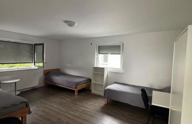 Unterkunft nahe Flughafen, mit Dachterrasse, 3 Schlafzimmer - Foto 6