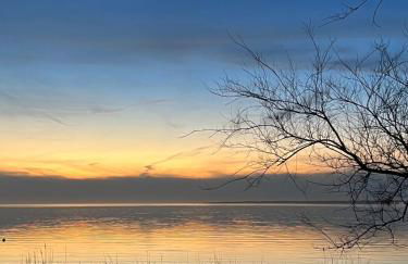 Waterfront Designer Retreat! Stunning Sunsets! Less than 5 minutes to the beach! - Foto 33