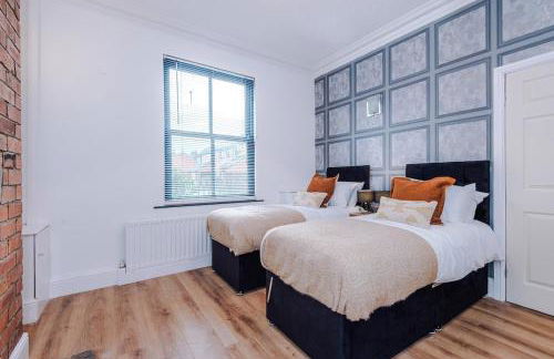 Presented by LTJ PrimeKey Properties - NEW! 7 Bed plus Sofa Bed - Perfect for Contractors - Foto 21