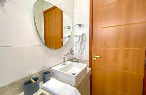 Casa Individual com 2 suítes, cozinha completa, Internet privativa 300MBPS, região bem sossegada com comercios diversos ao redor - Foto 24