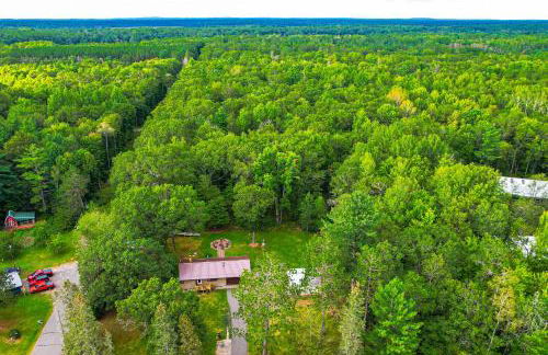 Hayward Home with Private Deck, Fire Pit and Kayak! - Foto 40