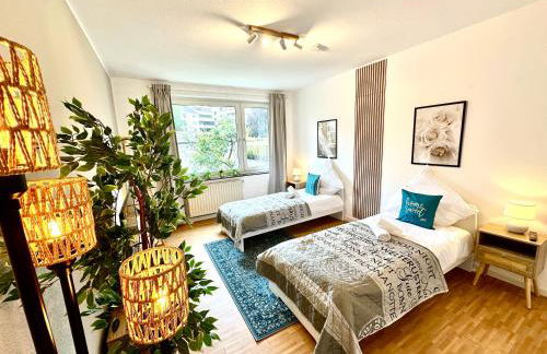 Pempelfort, zentral, Balkon, zu Fuß zur Kö & Stadt, Netflix - Foto 1