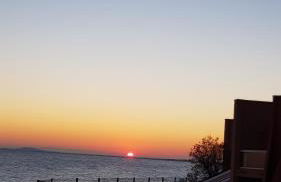 Cosy T2 refait à neuf climatisé, vue mer avec terrasse et jardin, Wifi piscine tennis et parking - Foto 27