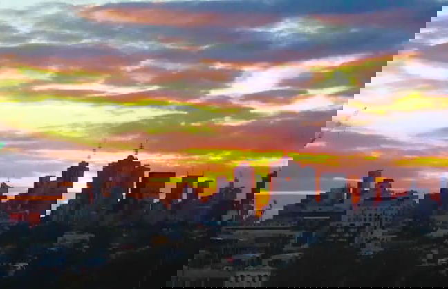 Modern + Spacious 2bd/2bath - Stunning City Views! - Foto 14