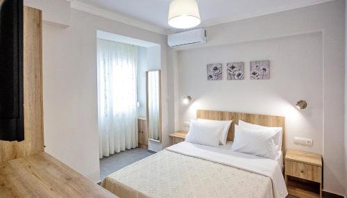 NATALIA PERAMOS - Foto 4