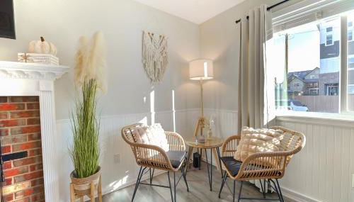 Comfy Family-size Townhome 2BR-5 People near Old town Arvada-10min walk - Foto 4