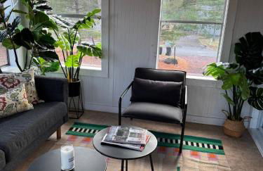 Poconos Chalet -Kayaks- HotTub-Karaoke-Lake - Foto 20