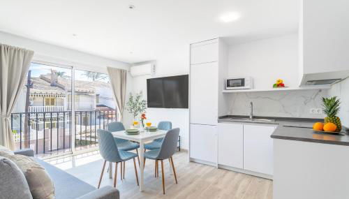 Modern and Stylish Apartment 2: Terrace and Pool - Foto 1