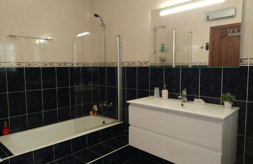 Arouca Passadiços Alojamento & Jacuzzi - SPA - Foto 5