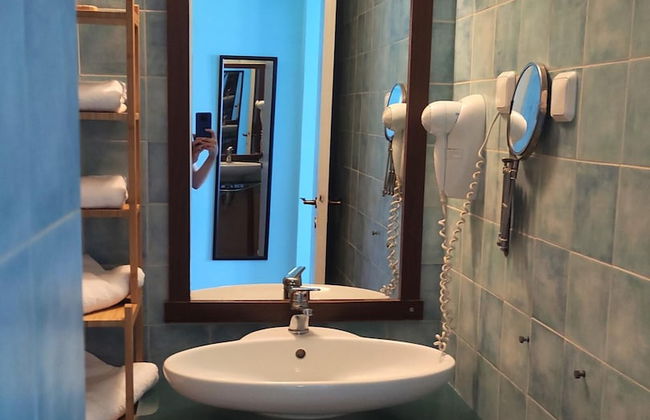 Okeania Seafront Rooms in Kamena Vourla - Foto 44