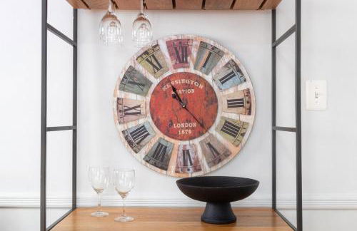 3bedroom APT with balcony & free street parking - Foto 30