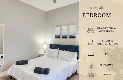 Captivating 6BR 3B Home with Pool & Fire Pit - Foto 16