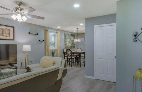 Athens home with Deck Near Sanford Stadium - Photo 23