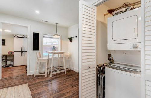 Baby Blue Cottage Downtown Hot Tub BBQ Fire Pit - Foto 15