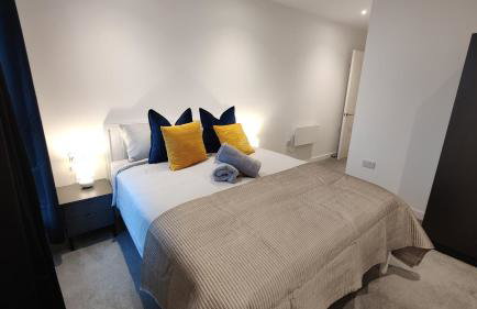 Penthouse-Like Apartment with City & Waterfront Views in Old Trafford with 500Mbps Internet and Netflix - Foto 2