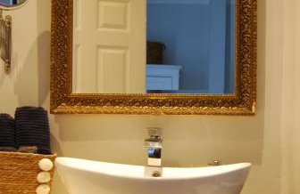 Hampton Court Grand Snug Sleeps 6 - Palace walk - Foto 10