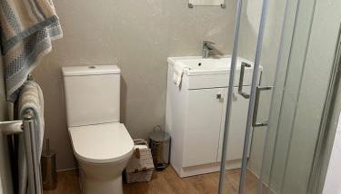 Summerfields Lodge - Photo 4