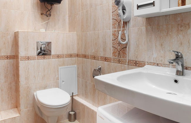 Tricolor Apartments - Photo 25