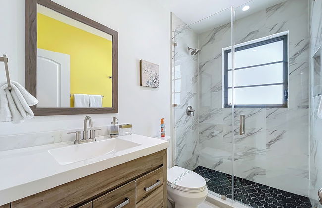 Los Patios Home Suites - Photo 38