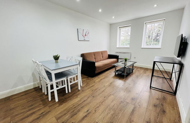 1-bed Apartment in Ealing - Foto 1