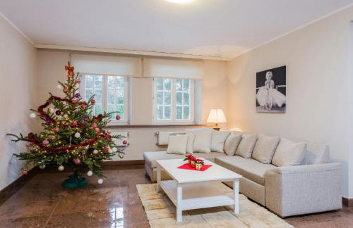 Mon Plaisir - Photo 34